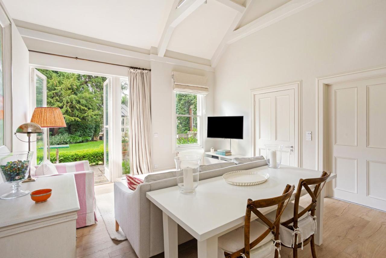 The Annexe - Beautiful Apartment With Garden Close To Heathrow And Windsor Staines-upon-Thames Exteriér fotografie